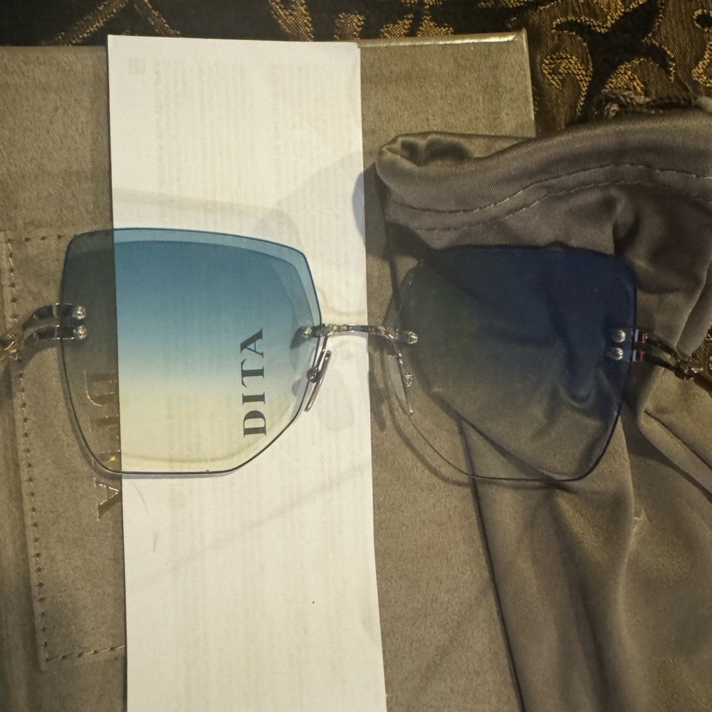 DITA EMBRA DTS155-A-03 Silver Gold Dark Gradient Lens Rimless Sunglasses- New - Picture 9 of 16
